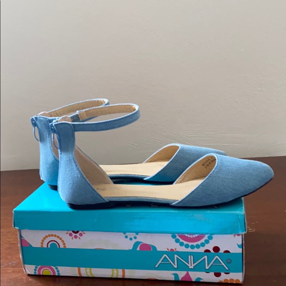 Women’s Flat Ballet Low Ankle Strap Shoe